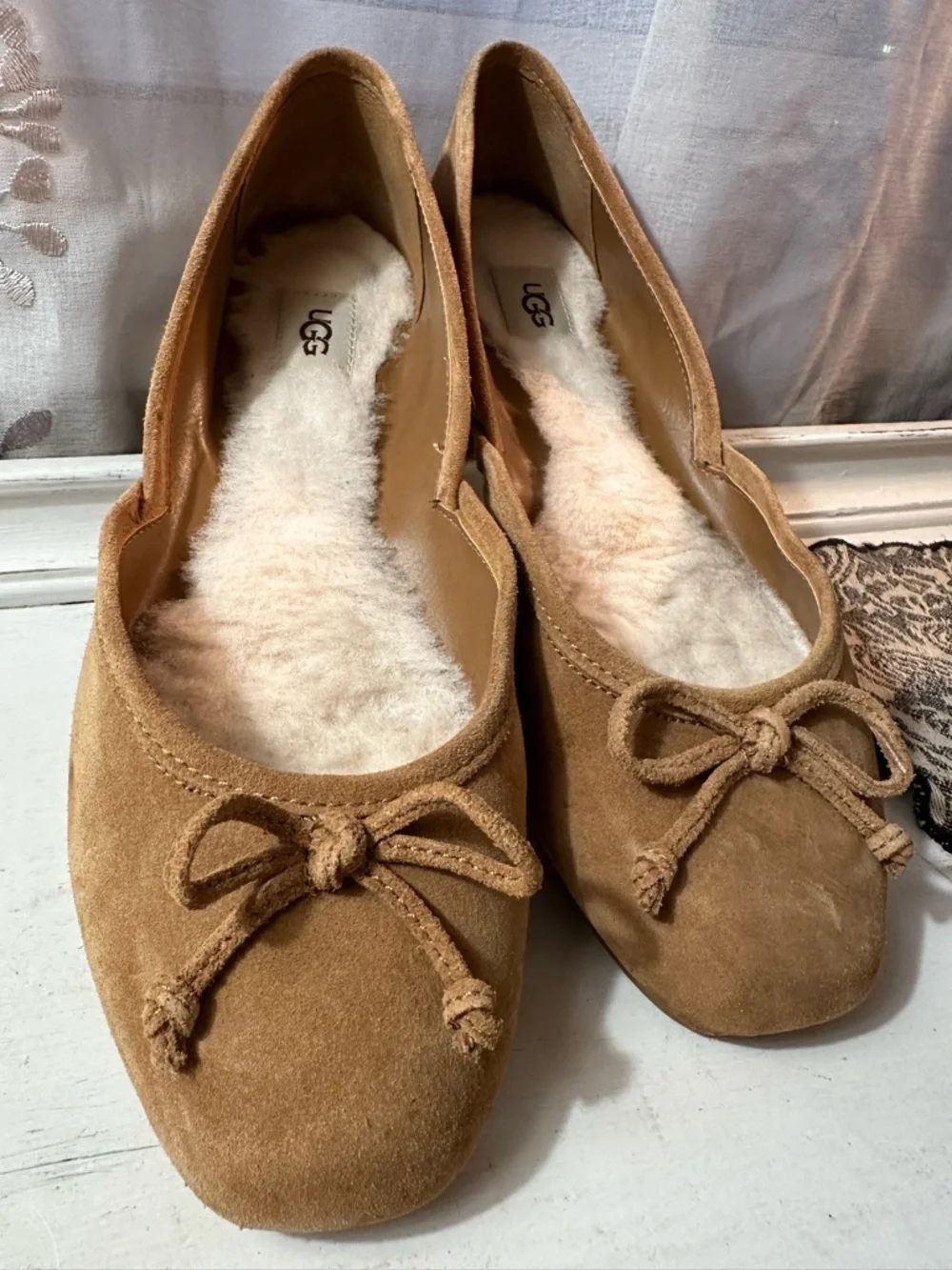 UGG Chestnut Suede Shearling Ballet Flats with Bow - Picture 4 of 11